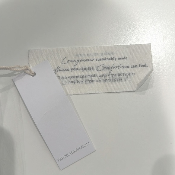 Newborn Take Home Set - blanket, romper and cap - Picture 4 of 4